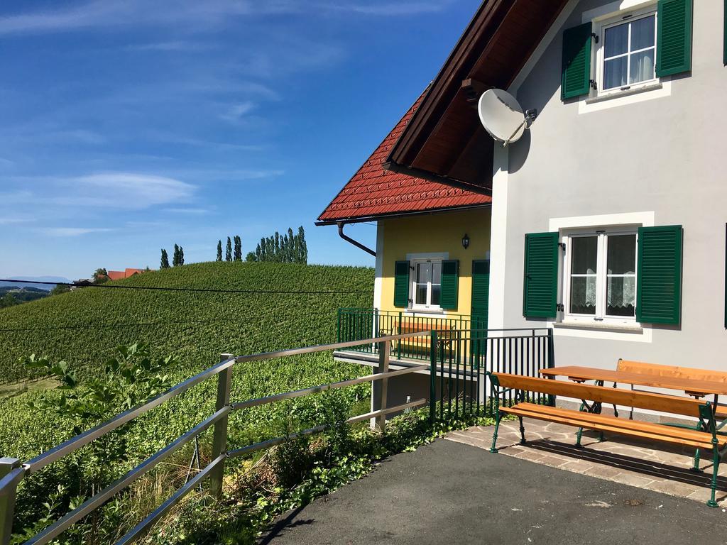 Apartamento Steirer Haus Gamlitz Exterior foto