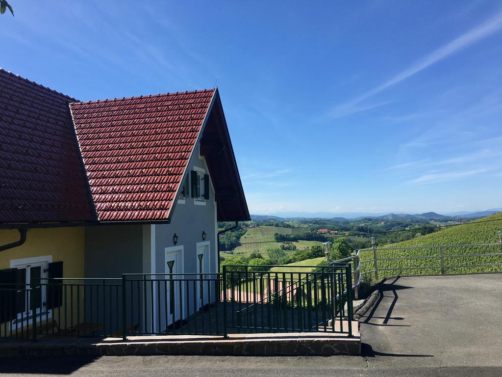 Apartamento Steirer Haus Gamlitz Exterior foto